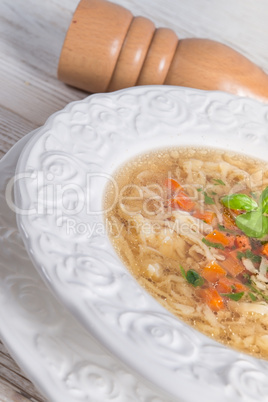 gemüsesorten nudel suppe