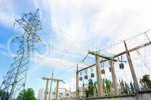 Voltage power lines