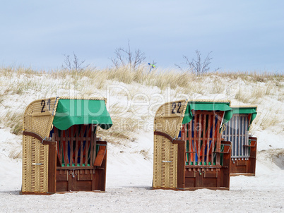 strandkoerbe verschlossen