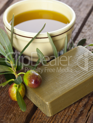 aleppo soap and olives