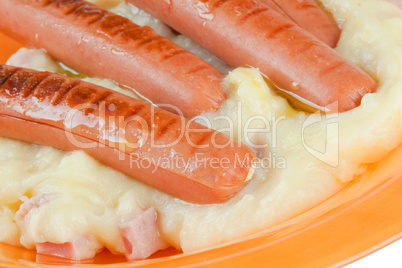 sausages with mashed potato