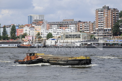 elbe in hamburg