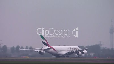 A 380 von Emirates