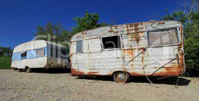 Dusty abandonned old caravans
