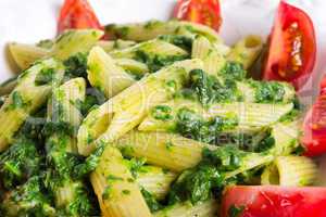 noodles with spinach