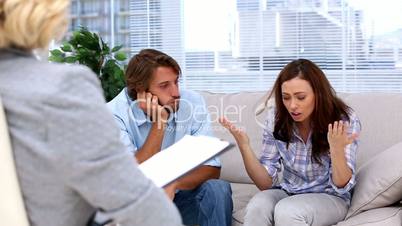Couple quarrelling in therapy