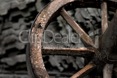 old wooden things 003-130408