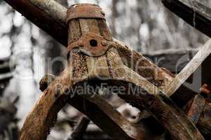 old wooden things 009-130410
