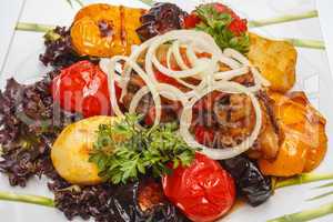 Roasted vegetables with meat