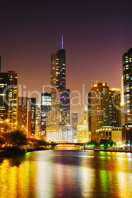 trump international hotel and tower in chicago, il in the night