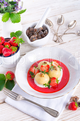 dumplings with strawberries