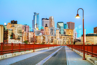 downtown minneapolis minnesota at night date