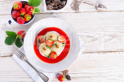 dumplings with strawberries