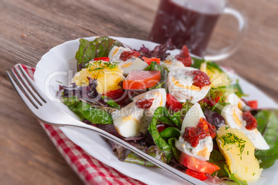 salad with boiled egg