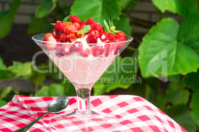 woodland strawberry with whipped cream