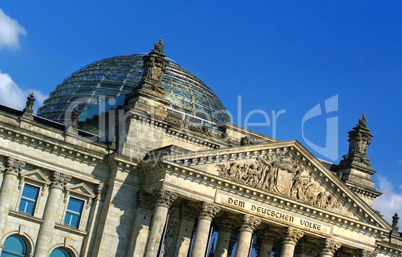 Reichstag Berlin mit  Reichtagskuppel