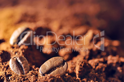 macro coffee beans and ground coffee