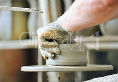 making of a ceramic vase