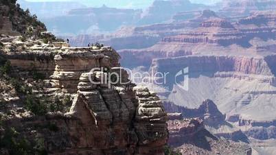 Tourists in the Grand Canyon (Arizona, USA)