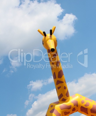 Giraffe als Aufblasfigur