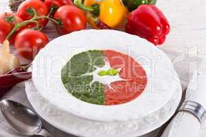 tomato-spinach cream soup