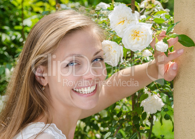 woman with a beautiful smile and healthy teeth