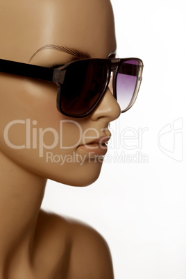 mannequin wearing fashion sunglasses