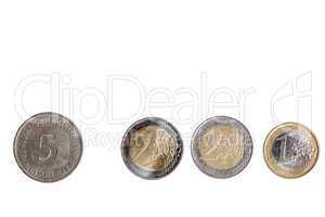 Fünf D-Mark und fünf Euro