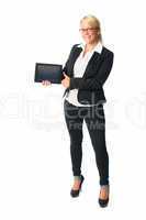 Blonde Frau mit Tablet PC