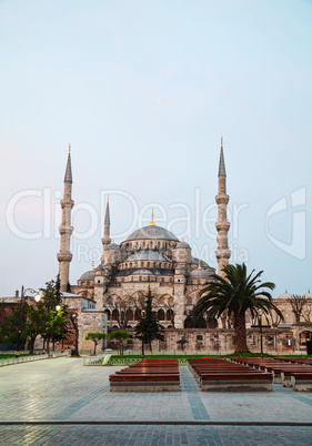 sultan ahmed mosque (blue mosque) in istanbul