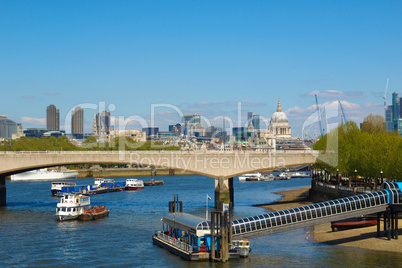 river thames in london
