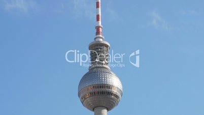 Fernsehturm und rotes Rathaus in Berlin