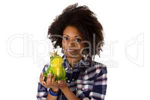 Afroamerikanerin mit Froschkoenig