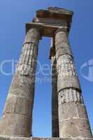 die Säulen der Akropolis von Rhodos