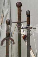 mittelalterliche Schwerter