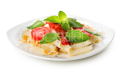 Pasta with ketchup and greens