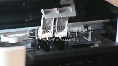 Changing printer ink cartridge