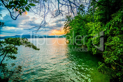scenery around lake jocasse gorge