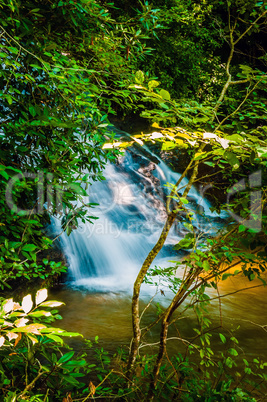 beautiful watrefalls in upstate south carolina