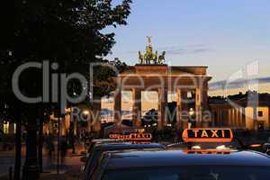 Berlin - Brandenburger Tor with Taxi - Tourism