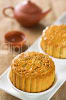 Mooncakes with teaset