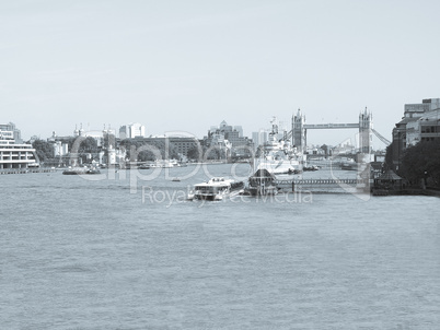 river thames in london