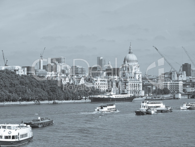 river thames in london