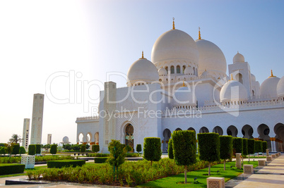 Sheikh Zayed Grand Mosque during sunset, Abu Dhabi, UAE