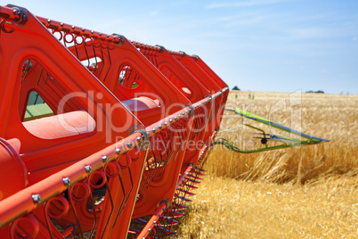 Cutting from the combine