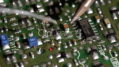 Soldering tin and circuit,electronic circuit board