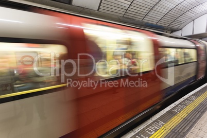 London subway motion