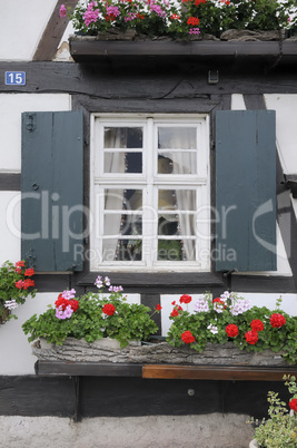 Fenster eines Hauses im Elsass
