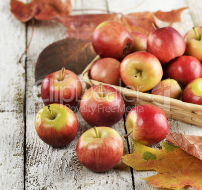 Red Apples