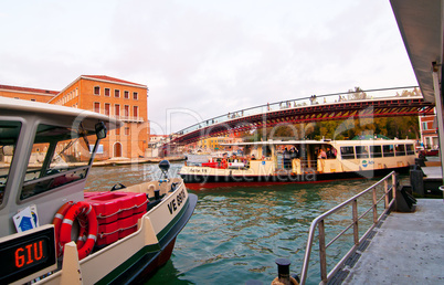 venice calatrava bridge della costituzione